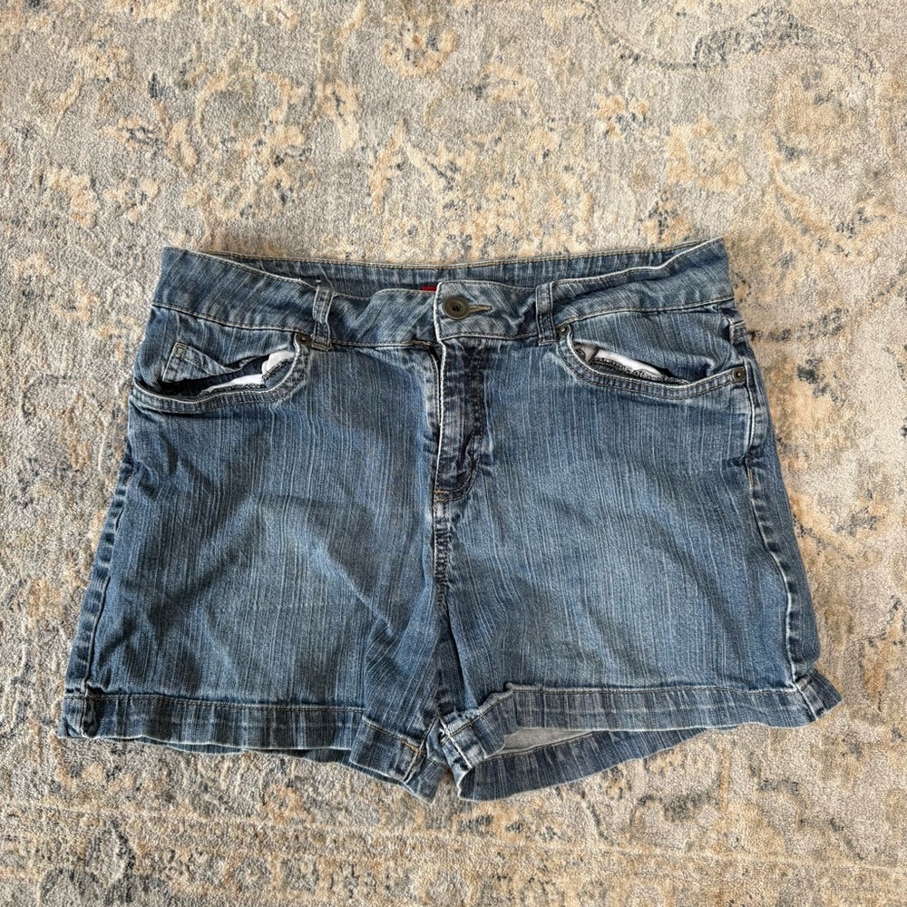 Merona Women’s Shorts in Medium Blue